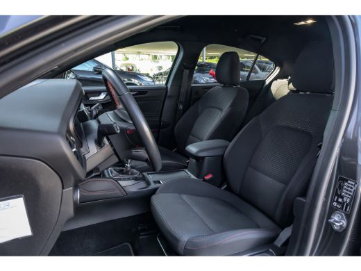 Ford Focus 1.0 EcoBoost Hybrid ST Line X Business | Adaptief Cruise | Camera | Dodehoek detectie | Bang&Oluf... ActivLease financial lease