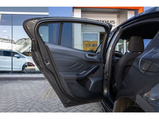 Ford Focus 1.0 EcoBoost Hybrid ST Line X Business | Adaptief Cruise | Camera | Dodehoek detectie | Bang&Oluf... ActivLease financial lease