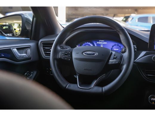 Ford Focus 1.0 EcoBoost Hybrid ST Line X Business | Adaptief Cruise | Camera | Dodehoek detectie | Bang&Oluf... ActivLease financial lease