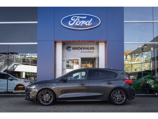 Ford Focus 1.0 EcoBoost Hybrid ST Line X Business | Adaptief Cruise | Camera | Dodehoek detectie | Bang&Oluf... ActivLease financial lease