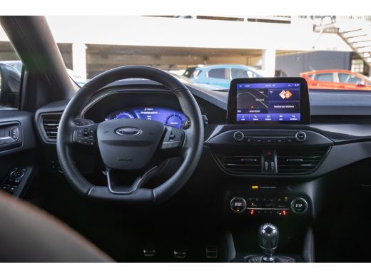 Ford Focus 1.0 EcoBoost Hybrid ST Line X Business | Adaptief Cruise | Camera | Dodehoek detectie | Bang&Oluf... ActivLease financial lease