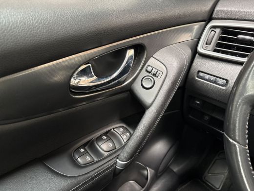 Nissan QASHQAI 1.2 Sport (PANORAMADAK, NAVIGATIE, LEDER, STOELVERWARMING, 360 CAMERA, ELEK SPORTSTOELEN, GETINT ... ActivLease financial lease