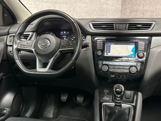 Nissan QASHQAI 1.2 Sport (PANORAMADAK, NAVIGATIE, LEDER, STOELVERWARMING, 360 CAMERA, ELEK SPORTSTOELEN, GETINT ... ActivLease financial lease