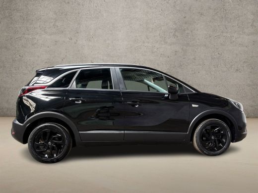 Opel Crossland X 1.2 Turbo Innovation Sport (APPLE CARPLAY, BLACK PACK, NAVIGATIE, CLIMATE, KEYLESS, LEDER, SPORTS... ActivLease financial lease