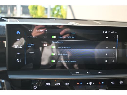 Opel Grandland 1.6 Turbo Plug-in-Hybrid Ultimate 195pk | Afn. Trekhaak | FOCAL | HeadUp-Display | LED-Matrix | A... ActivLease financial lease