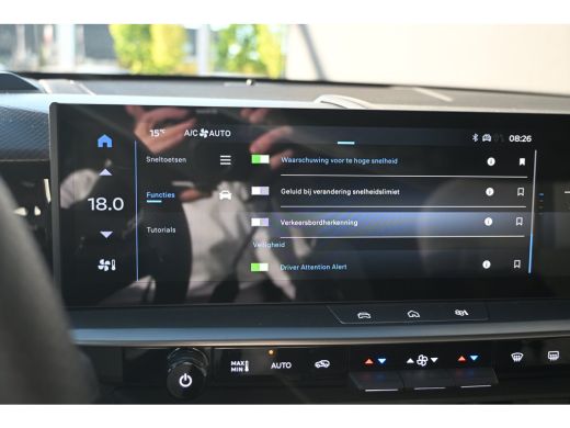 Opel Grandland 1.6 Turbo Plug-in-Hybrid Ultimate 195pk | Afn. Trekhaak | FOCAL | HeadUp-Display | LED-Matrix | A... ActivLease financial lease