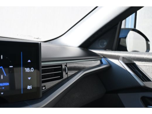 Opel Grandland 1.6 Turbo Plug-in-Hybrid Ultimate 195pk | Afn. Trekhaak | FOCAL | HeadUp-Display | LED-Matrix | A... ActivLease financial lease