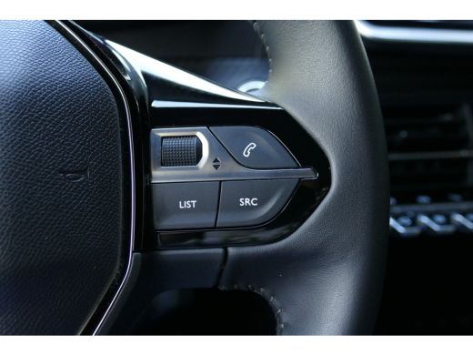 Peugeot 2008 1.2 PURETECH 100PK ALLURE PACK / NAVI / CLIMA / 17" LMV / CAMERA / KEYLESS / FULL-LED / BLUETOOTH... ActivLease financial lease