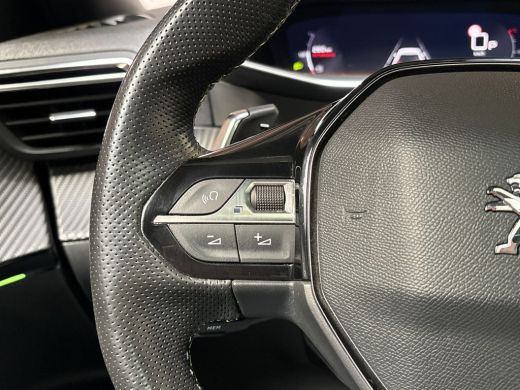 Peugeot 2008 1.2 PureTech GT Pack 156Pk Automaat (PANORAMADAK, VIRTUAL COCKPIT, APPLE CARPLAY, GROOT NAVI, 360... ActivLease financial lease