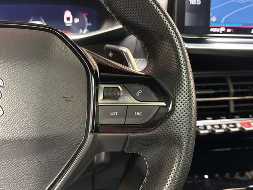 Peugeot 2008 1.2 PureTech GT Pack 156Pk Automaat (PANORAMADAK, VIRTUAL COCKPIT, APPLE CARPLAY, GROOT NAVI, 360... ActivLease financial lease