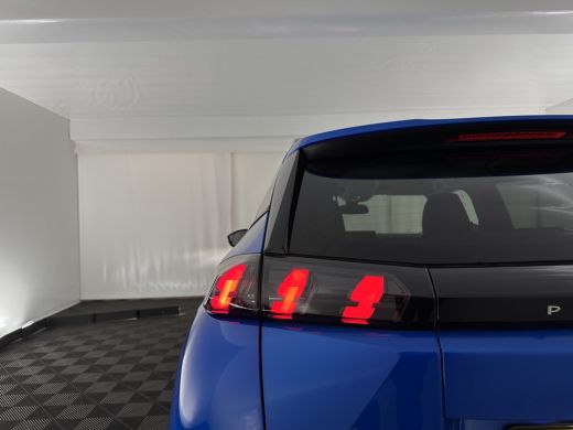 Peugeot 2008 1.5 BlueHDi Blue Lease Allure (INCL.  BTW) Aut. *FULL-LED | LEATHER-FABRIC | NAVI-FULLMAP | DIGI-... ActivLease financial lease