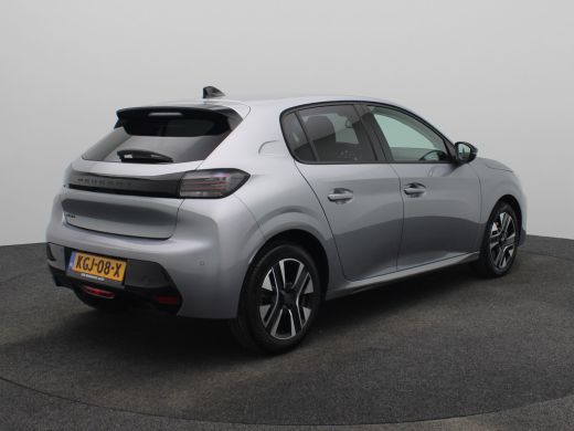Peugeot 208 1.2 PureTech 100 Allure Cruise Control | Climate Control | Apple Carplay/Android Auto ActivLease financial lease