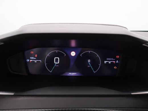 Peugeot 208 1.2 PureTech 100 Allure Cruise Control | Climate Control | Apple Carplay/Android Auto ActivLease financial lease