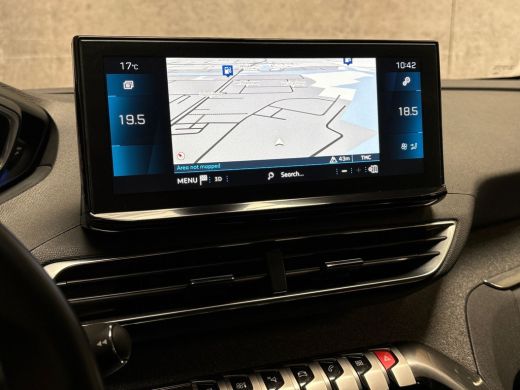 Peugeot 5008 1.2 PureTech Allure Sport 7 Persoons (APPLE CARPLAY, GROOT NAVI, STOELVERWARMING, LEDER, 360 CAME... ActivLease financial lease
