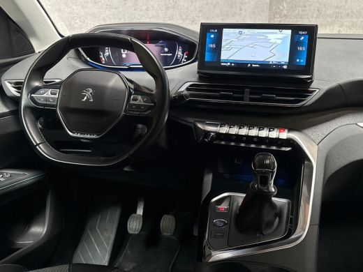 Peugeot 5008 1.2 PureTech Allure Sport 7 Persoons (APPLE CARPLAY, GROOT NAVI, STOELVERWARMING, LEDER, 360 CAME... ActivLease financial lease
