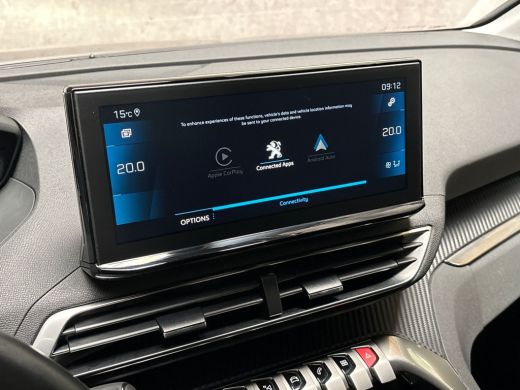 Peugeot 5008 1.2 PureTech Sport 7 Persoons (APPLE CARPLAY, GROOT NAVI, LEDER, 360 CAMERA, KEYLESS, SPORTSTOELE... ActivLease financial lease