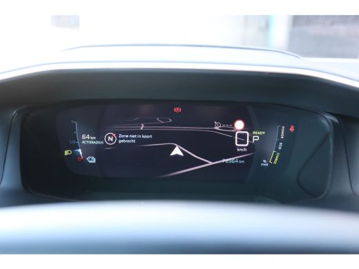 Peugeot e-2008 EV 136PK ALLURE PACK AUTOMAAT / NAVI / LEDER / CLIMA / LED / PDC / 17" LMV / CAMERA / KEYLESS / W... ActivLease financial lease