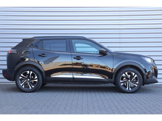 Peugeot e-2008 EV 136PK ALLURE PACK AUTOMAAT / NAVI / LEDER / CLIMA / LED / PDC / 17" LMV / CAMERA / KEYLESS / W... ActivLease financial lease
