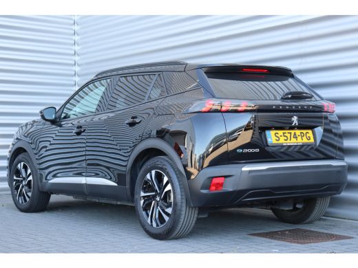 Peugeot e-2008 EV 136PK ALLURE PACK AUTOMAAT / NAVI / LEDER / CLIMA / LED / PDC / 17" LMV / CAMERA / KEYLESS / W... ActivLease financial lease