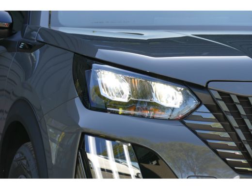 Peugeot e-2008 EV 54KWH ALLURE AVANTAGE AUTOMAAT / NAVI / CLIMA / CAMERA V+A / 17"LMV / KEYLESS / 8 JAAR GARANTI... ActivLease financial lease