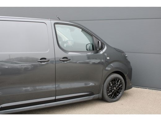 Peugeot e-Expert EV L3 75 kWh | STX special edition | Lederen bekleding | Navigatie | Lichtmetaal | 3-Zits | Spoil... ActivLease financial lease
