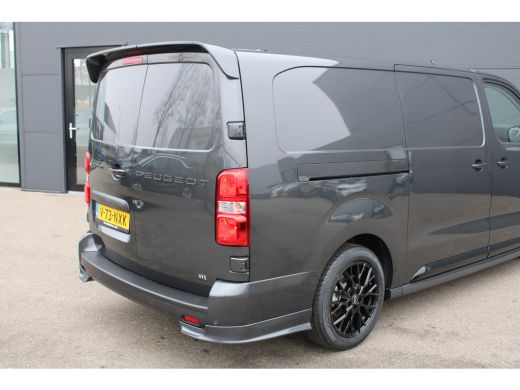 Peugeot e-Expert EV L3 75 kWh | STX special edition | Lederen bekleding | Navigatie | Lichtmetaal | 3-Zits | Spoil... ActivLease financial lease