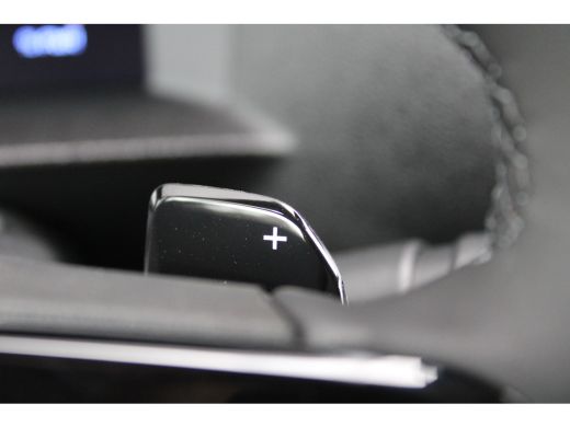 Peugeot e-Expert EV L3 75 kWh | STX special edition | Lederen bekleding | Navigatie | Lichtmetaal | 3-Zits | Spoil... ActivLease financial lease