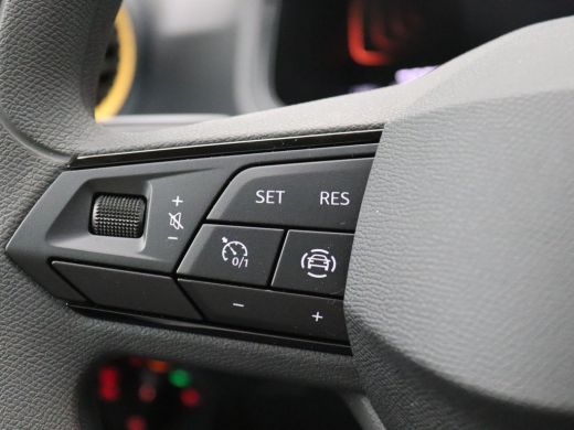 Seat Ibiza 1.0 MPI Reference 80PK Airco, Cruise Control,Parkeersensoren Achterzijde, Navi via Apple Carplay/... ActivLease financial lease