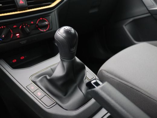 Seat Ibiza 1.0 MPI Reference 80PK Airco, Cruise Control,Parkeersensoren Achterzijde, Navi via Apple Carplay/... ActivLease financial lease
