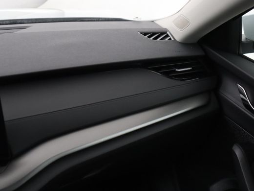 Skoda Octavia 1.4 TSI iV PHEV Business Edition | Adaptive cruise | Stuurverwarming | Carplay | Navigatie | Keyl... ActivLease financial lease