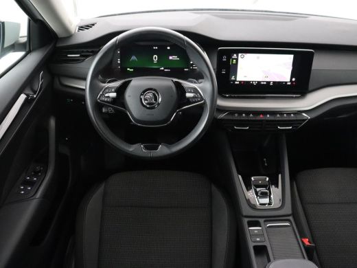 Skoda Octavia 1.4 TSI iV PHEV Business Edition | Adaptive cruise | Stuurverwarming | Carplay | Navigatie | Keyl... ActivLease financial lease