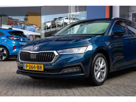 Skoda Octavia Combi 1.5 e-TSI Business Edition Plus | Cruise control adaptief | Apple Carplay/Android Auto | St... ActivLease financial lease