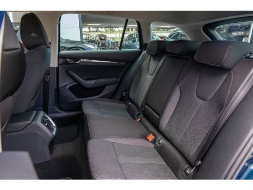 Skoda Octavia Combi 1.5 e-TSI Business Edition Plus | Cruise control adaptief | Apple Carplay/Android Auto | St... ActivLease financial lease