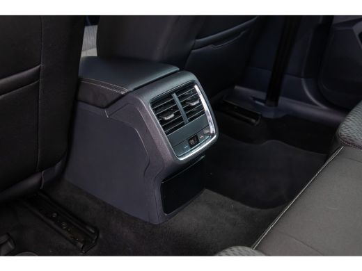 Skoda Octavia Combi 1.5 e-TSI Business Edition Plus | Cruise control adaptief | Apple Carplay/Android Auto | St... ActivLease financial lease