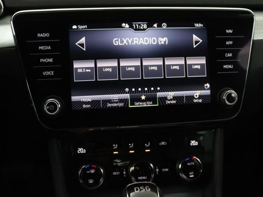 Skoda Superb 1.4 TSI iV Business Edition | SOH 87,2% | Camera | Carplay | Full LED | Digital Cockpit | Navigat... ActivLease financial lease