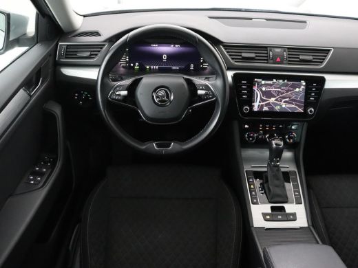 Skoda Superb 1.4 TSI iV Business Edition | SOH 87,2% | Camera | Carplay | Full LED | Digital Cockpit | Navigat... ActivLease financial lease