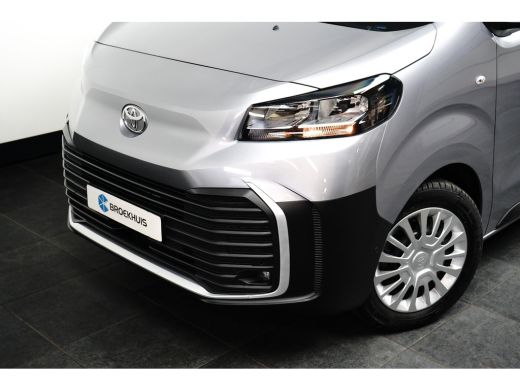 Toyota ProAce 2.0 D-4D 140PK L2 Challenger | Navi | Cruise Controle | Camera | Stoel en stuurverw | Apple Carplay ActivLease financial lease