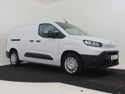 Toyota ProAce L2 Duty 102PK | Airco | Stoelverw. | Cruise | Camera | Navy by App | Airconditioning | Audiobedie... ActivLease financial lease