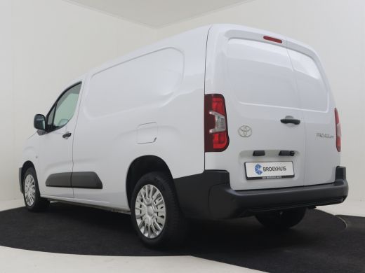 Toyota ProAce L2 Duty 102PK | Airco | Stoelverw. | Cruise | Camera | Navy by App | Airconditioning | Audiobedie... ActivLease financial lease