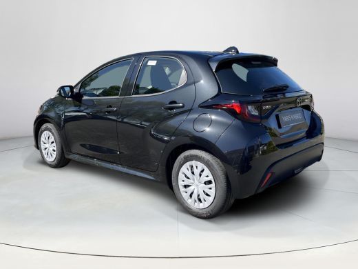 Toyota Yaris 1.5 Hybrid 115 Comfort | Night sky black metallic | Nieuw uit voorraad leverbaar | ActivLease financial lease