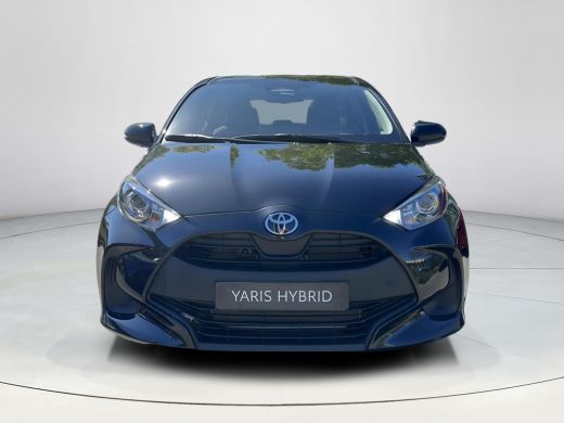 Toyota Yaris 1.5 Hybrid 115 Comfort | Night sky black metallic | Nieuw uit voorraad leverbaar | ActivLease financial lease