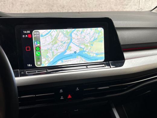 Volkswagen Golf 1.0 TSI Sportline Automaat (APPLE CARPLAY, GROOT NAVI, CAMERA, GETINT GLAS, SPORTSTOELEN, SFEERVE... ActivLease financial lease