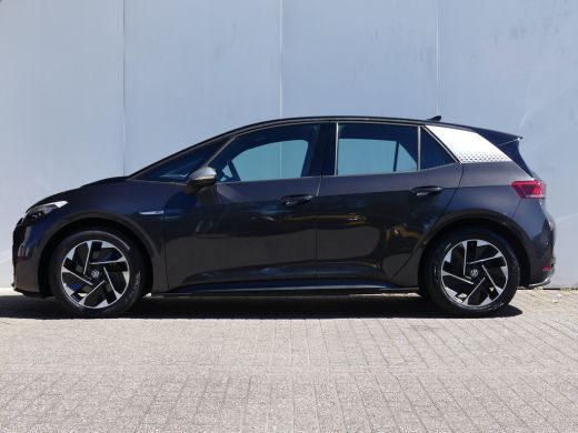 Volkswagen ID.3 First 58 kWh | SOH 88% | ADAPTIVE CRUISE | STUUR+STOELVERWARMING | PARKEERSENSOREN V+A | APPLE CA... ActivLease financial lease