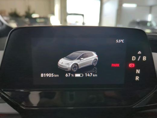 Volkswagen ID.3 First Max 58 kWh ERGO STOELEN | PANO |20'' VELGEN | CAMERA ActivLease financial lease