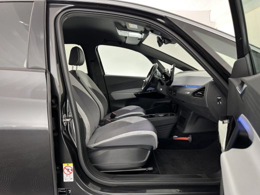 Volkswagen ID.3 First Plus 58 kWh [ 3-Fase ] (INCL.BTW) Aut. *FULL-LED | HEATED-COMFORTSEATS | CAMERA | DIGI-COCK... ActivLease financial lease