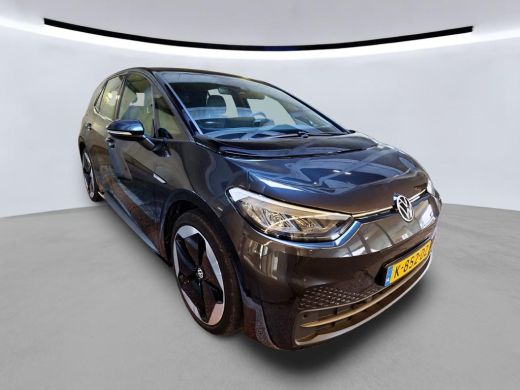 Volkswagen ID.3 Life 58 kWh NL-Auto| 20'' Velgen| Stoelverwarming| ActivLease financial lease