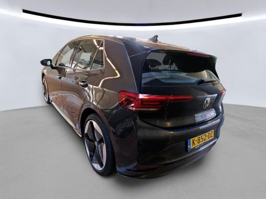 Volkswagen ID.3 Life 58 kWh NL-Auto| 20'' Velgen| Stoelverwarming| ActivLease financial lease
