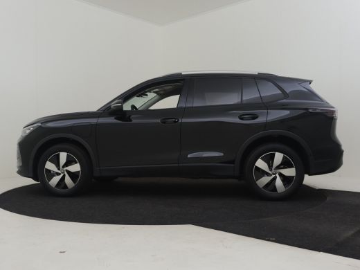 Volkswagen Tiguan Life Edition - eHybrid | 'App-Connect' draadloze smartphone integratie | Automatische afstandsreg... ActivLease financial lease