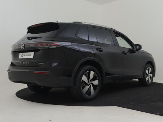 Volkswagen Tiguan Life Edition - eHybrid | 'App-Connect' draadloze smartphone integratie | Automatische afstandsreg... ActivLease financial lease