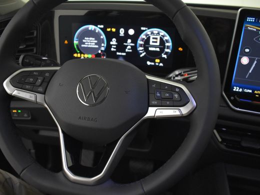 Volkswagen Tiguan Life Edition - eHybrid | 'App-Connect' draadloze smartphone integratie | Automatische afstandsreg... ActivLease financial lease